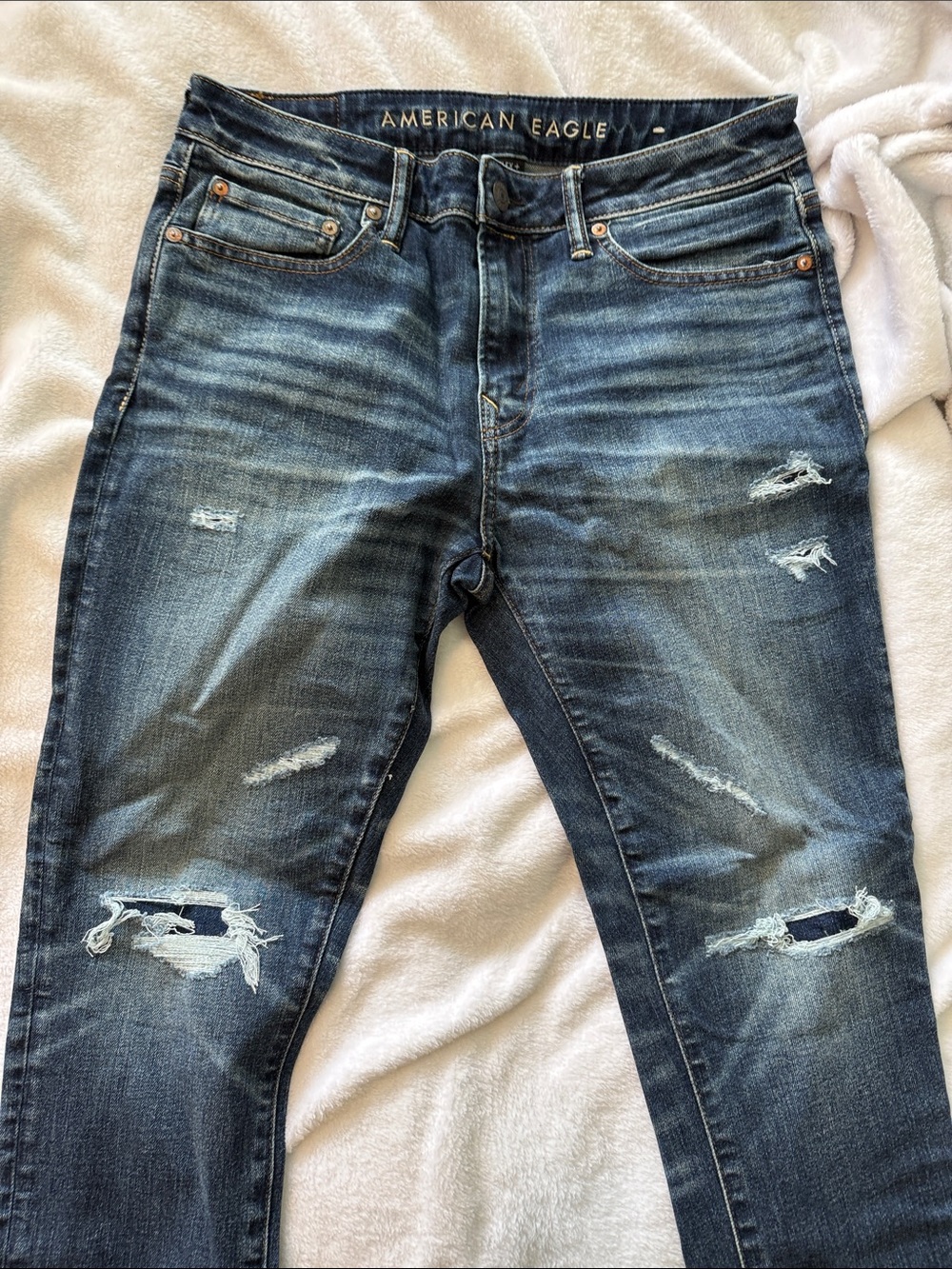 American Eagle Outfitters Blue Distressed Skinny Jeans
